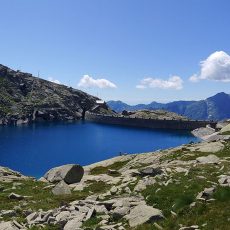 04T Ice lakes trekking Gran Paradiso Canavese Piemonte val soera lago-07